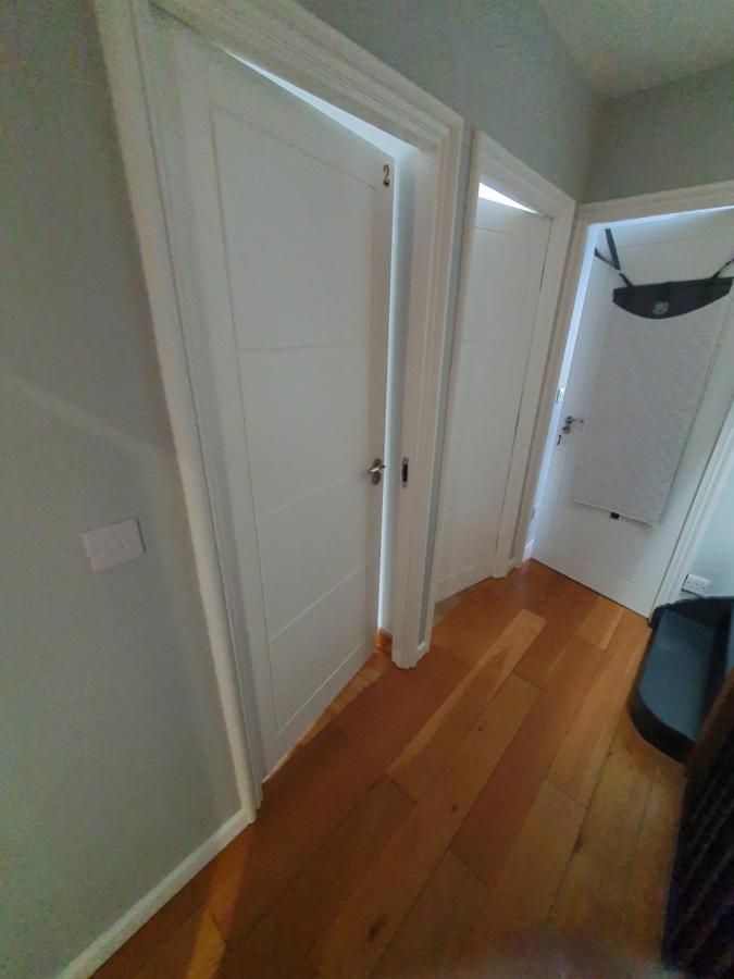 Beautiful Guest Rooms, Free Parking, 30Min Heathrow, 40Min Wembley, 60Min Central London Greenford  Exterior foto